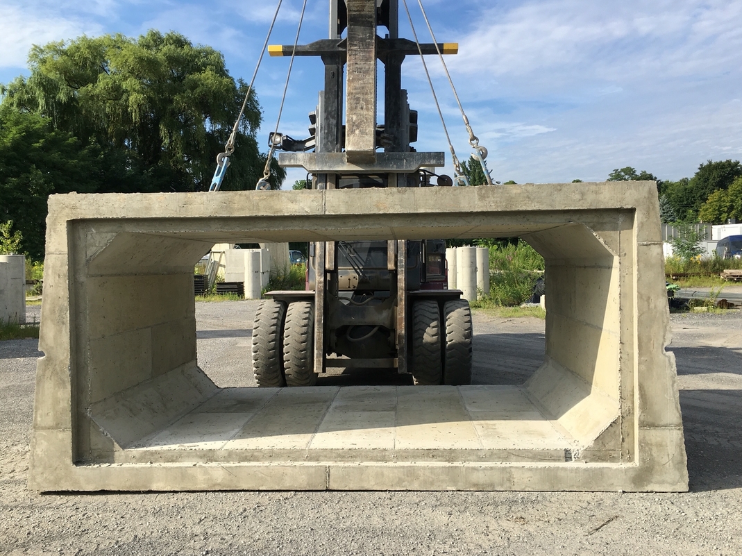 Riverside Plastic Cement – Kern Building Materials